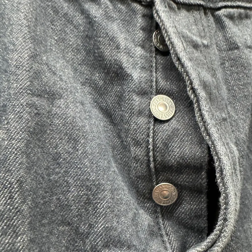 Levi's 501 Jeans Mens 44x30 (42x28 ACTUAL) Button Fly Grayish Blue Denim‎